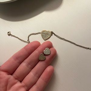 Tiffany’s earrings and bracelet set